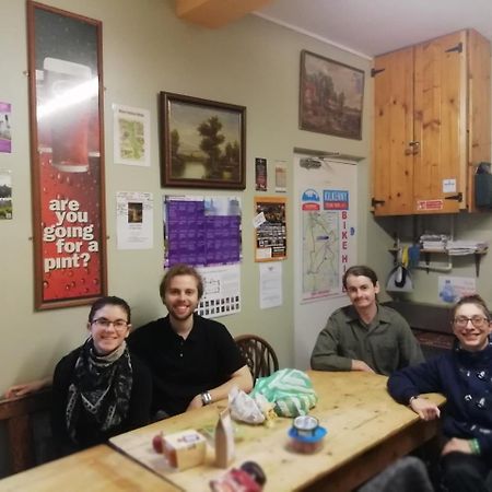 Macgabhainns Backpackers Hostel Кілкенні Екстер'єр фото